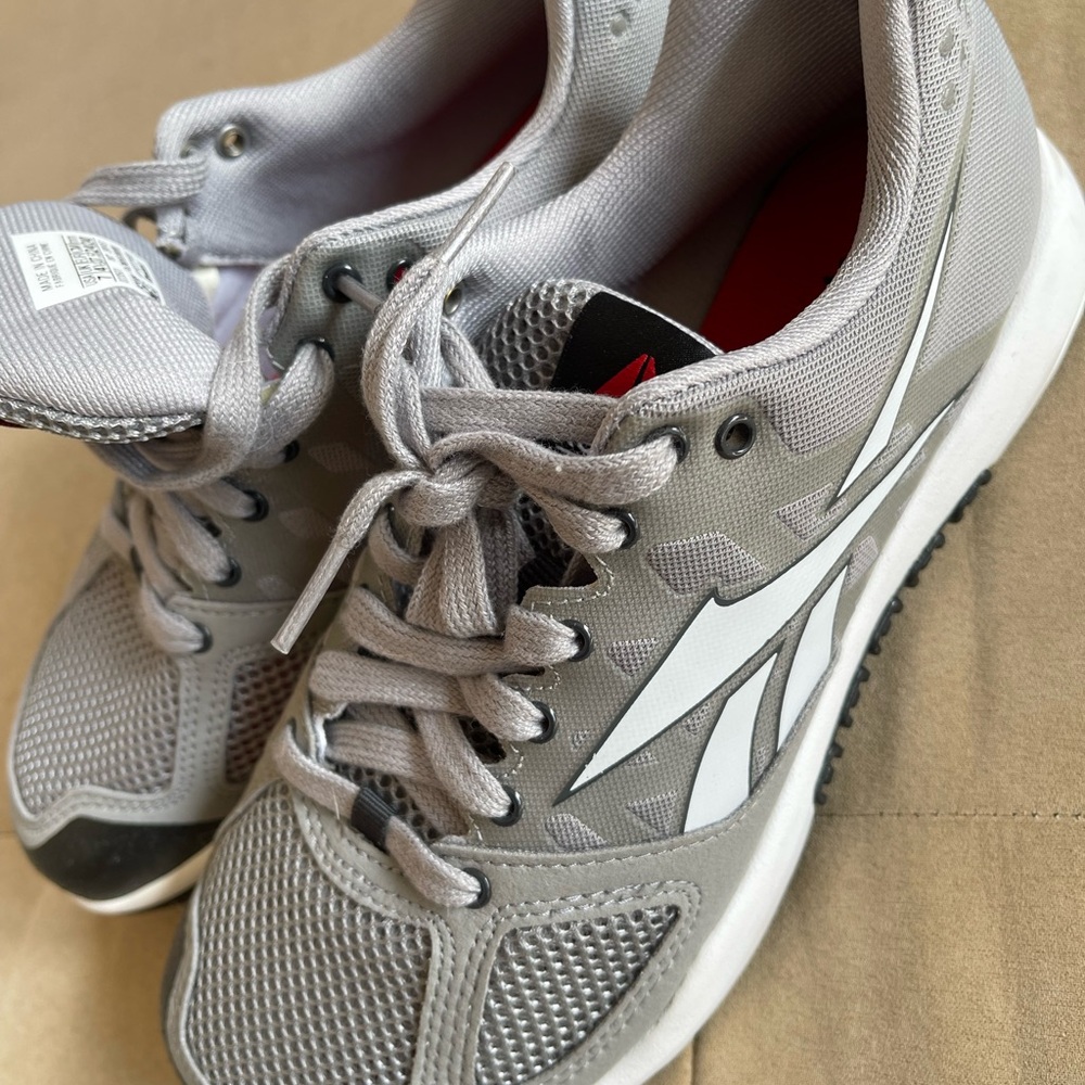 BRAND NEW Reebok CrossFit trainers - Picture 3 of 5